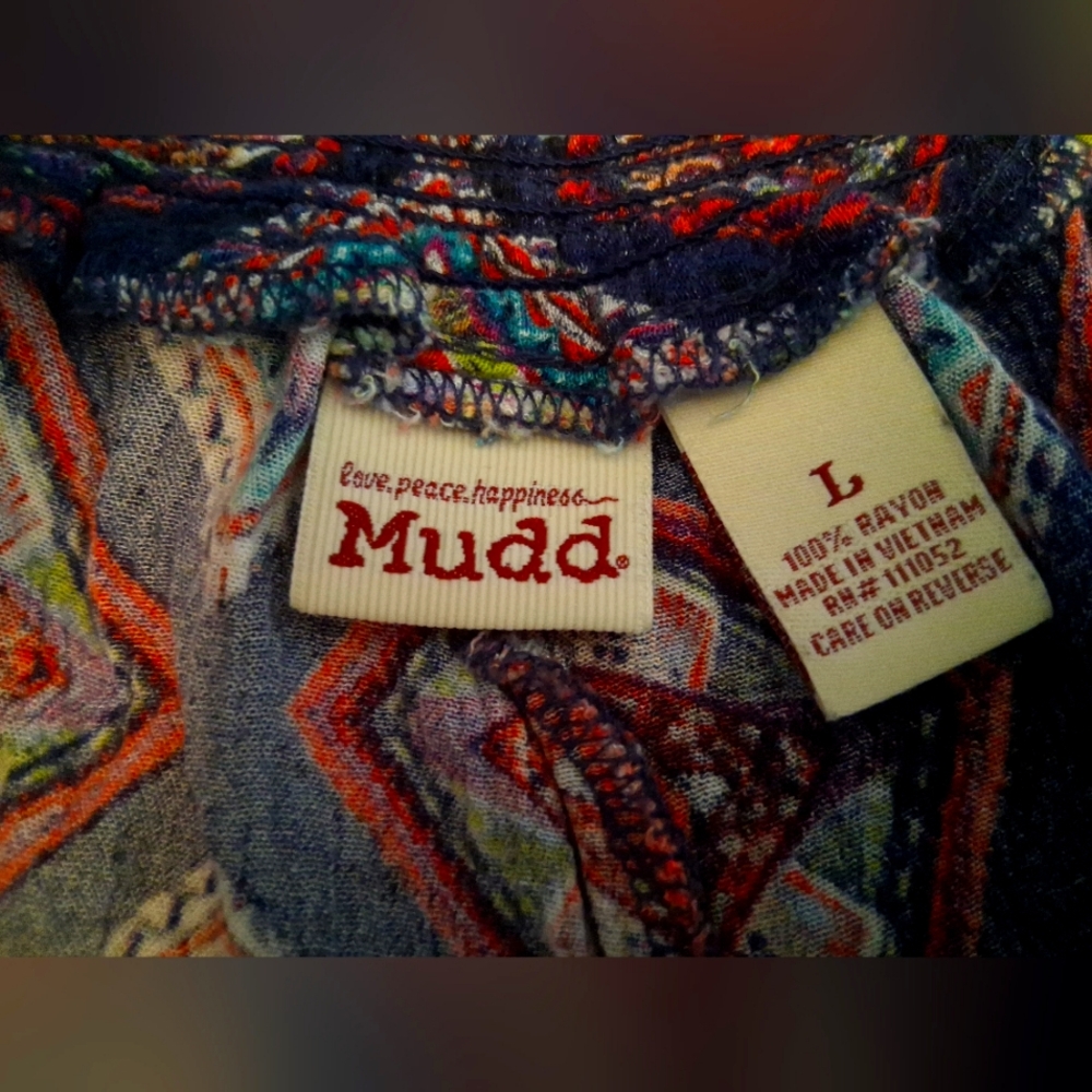 Mudd Geometric Palazzo Pants - Picture 3 of 7